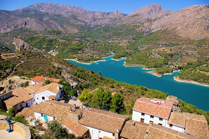 IMGP0287.JPG - View of the Guadalest village & the resevoir below, taken from the Guadalest Castle ruins.